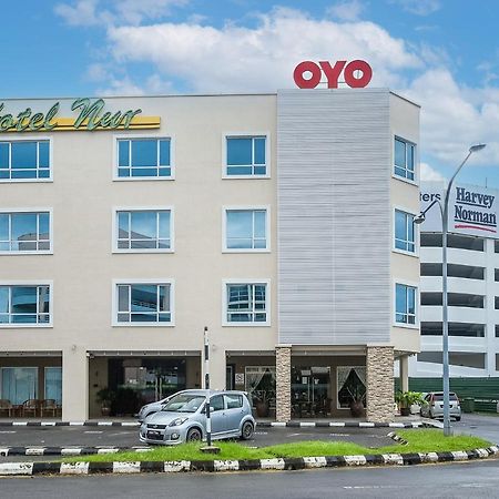 Super Oyo 985 Hotel Nur Мири Экстерьер фото