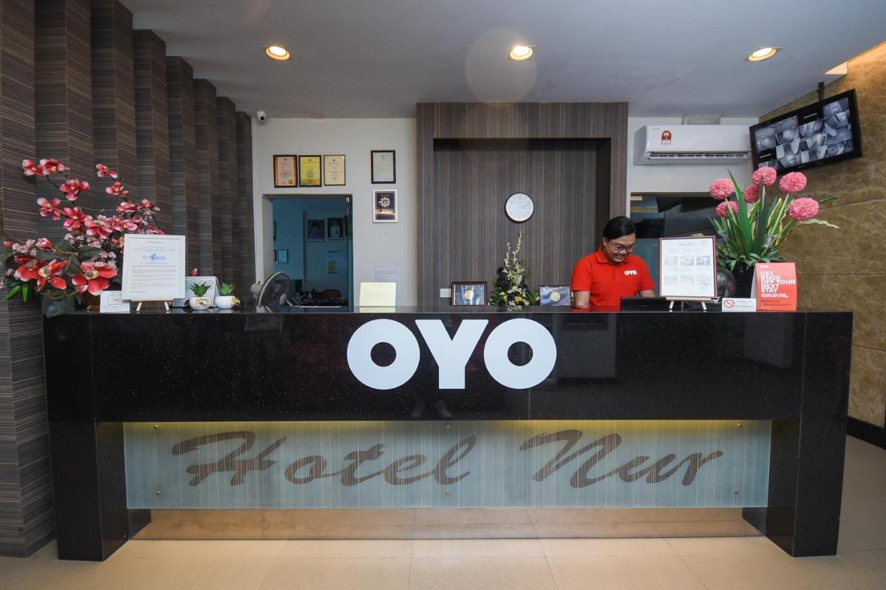 Super Oyo 985 Hotel Nur Мири Экстерьер фото